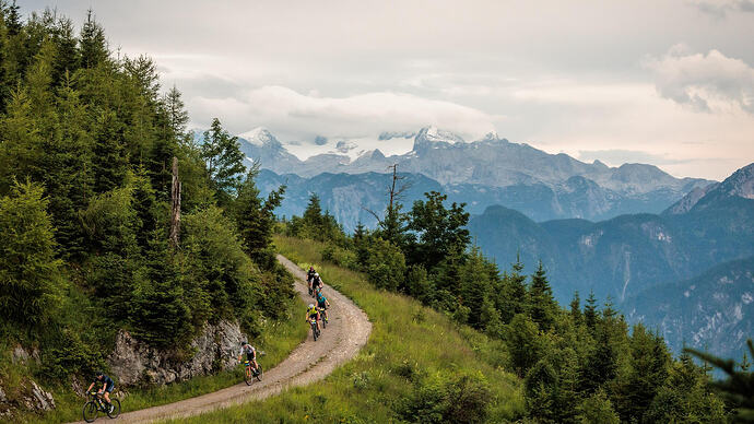 thumb_223570_w2500h1406