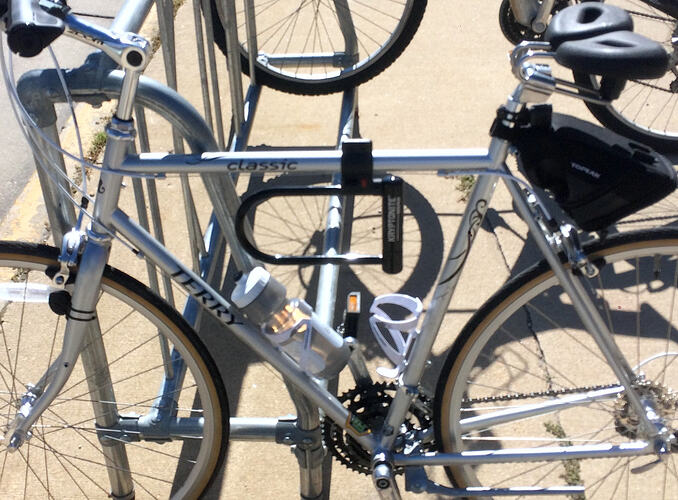 Terry bike with noseless saddle