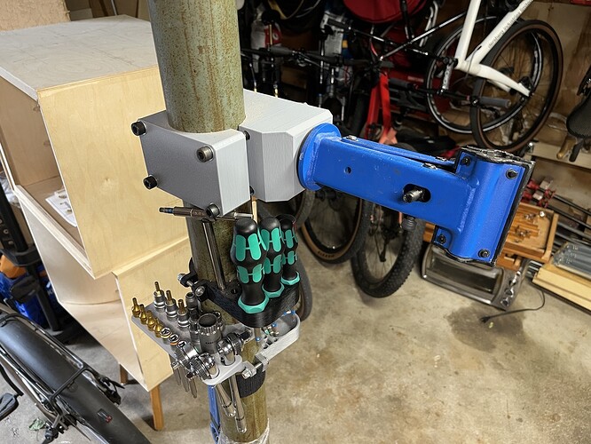 6C37809D-165E-4FD4-BA65-4A56EF3AFE30_1_105_c